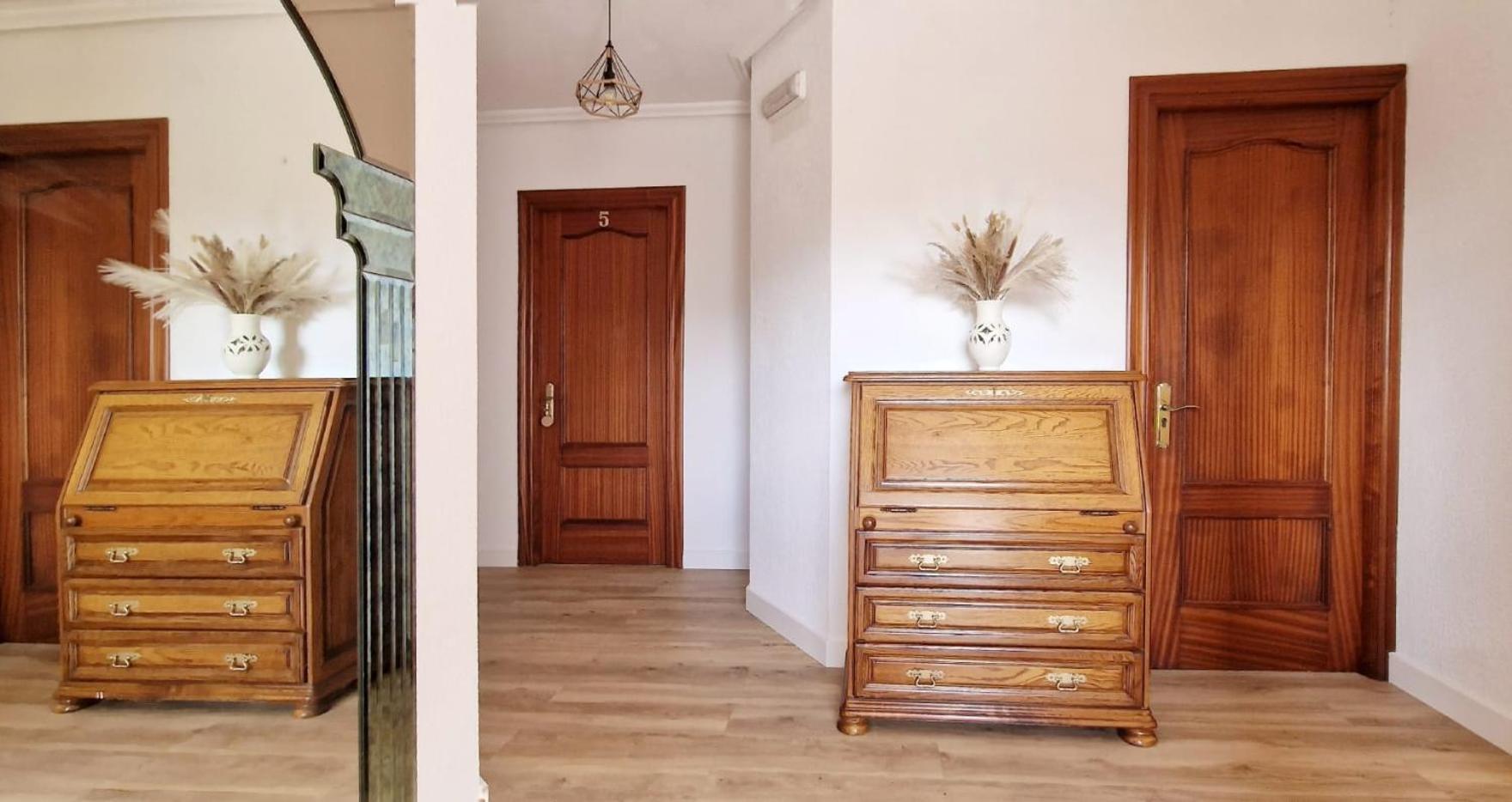 Отель Cosma House Инохедо Экстерьер фото